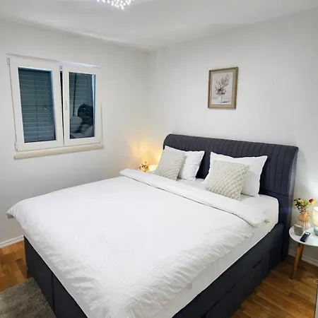 Apartman Beach Makarska * Макарска