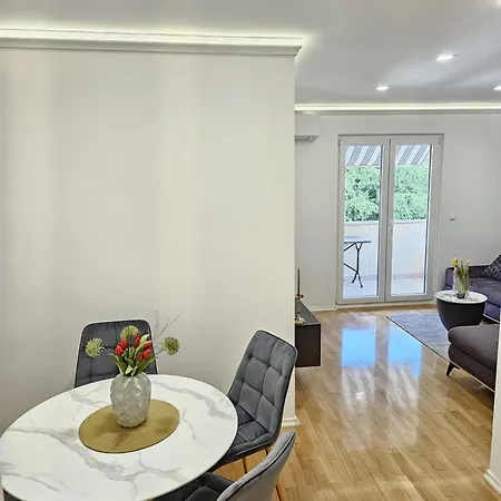 Apartment Apartman Beach Makarska
