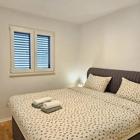 Apartment Apartman Beach Makarska